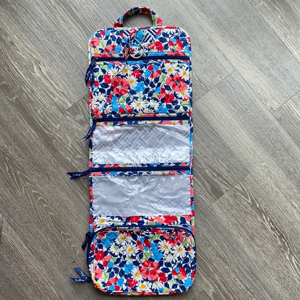 Vera Bradley Hanging Travel Organizer
